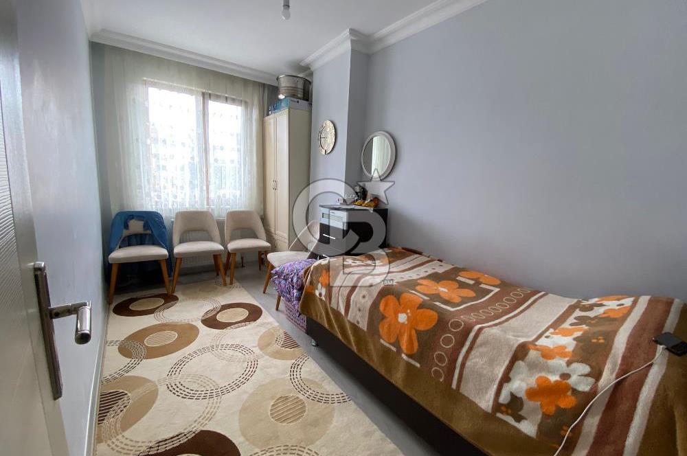 SANCAKTEPE MERVE MAH.DE SİTE İÇİ ARA KAT 2+1 100m² SATILIK DAİRE