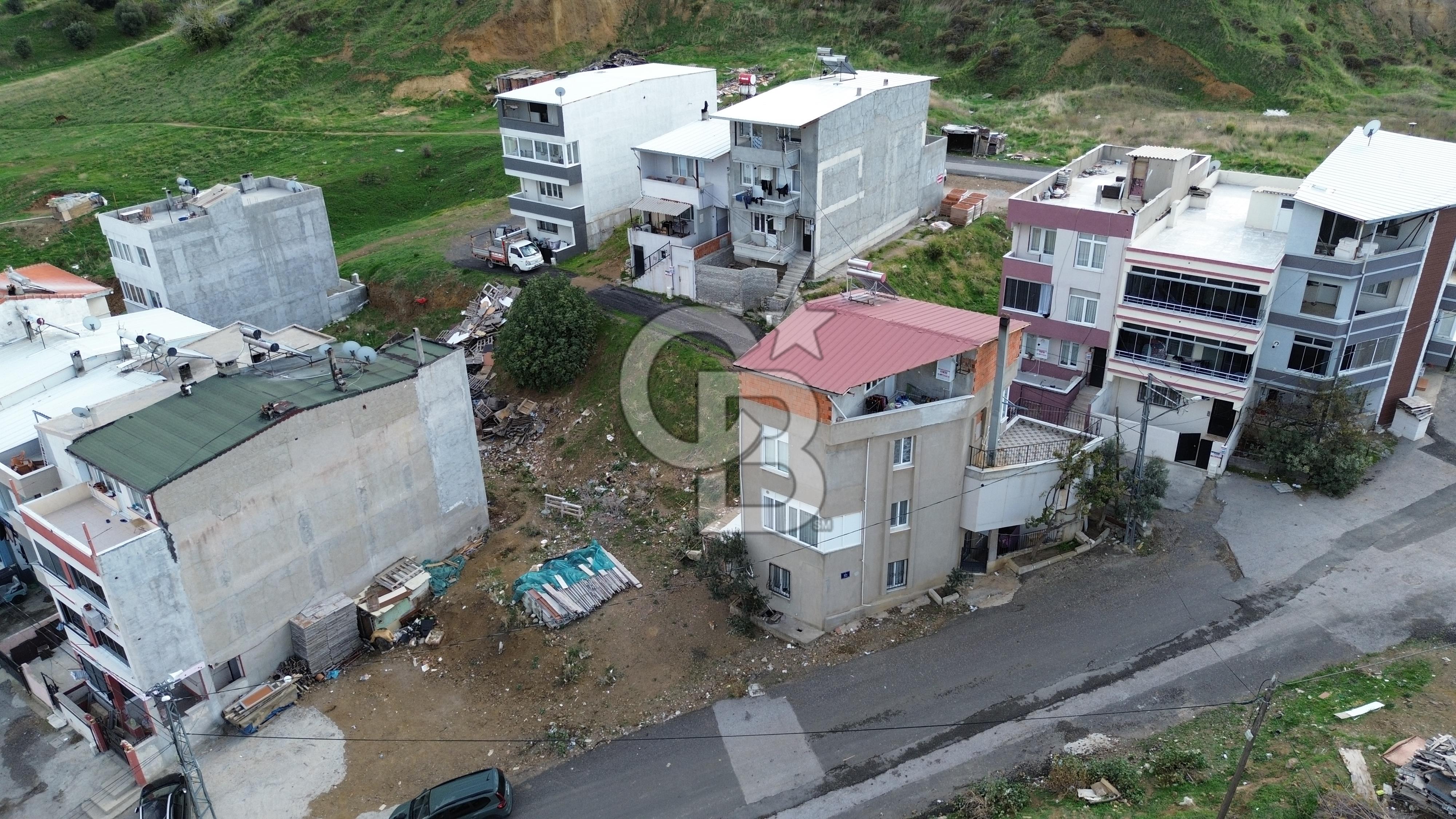 ÖRNEKKENTDE 73m2 İNŞAAT İZNİ OLAN EV YAPIMINA UYGUN ARSA