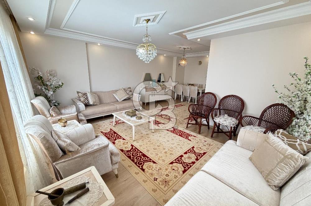 Kenan Evren Bulvar Yakını,Site İçerisinde Ferah 4+1, 180m² Netli