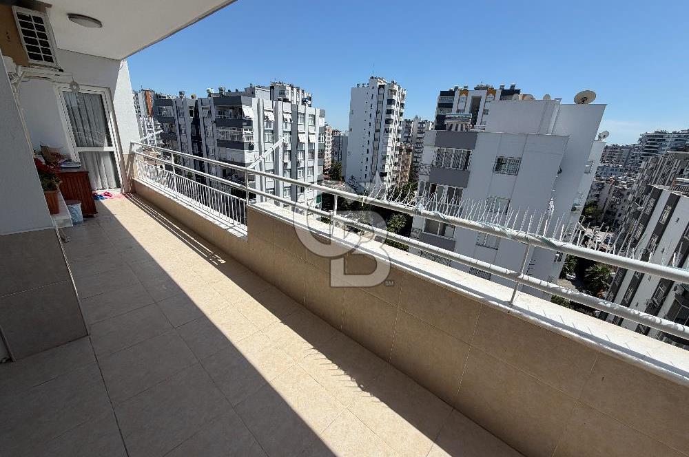 Kenan Evren Bulvar Yakını,Site İçerisinde Ferah 4+1, 180m² Netli