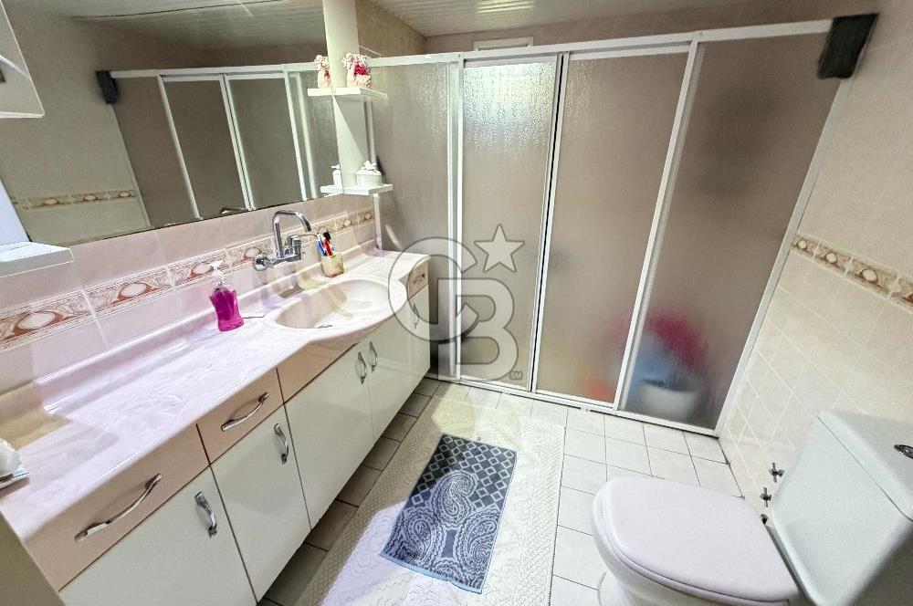 Kenan Evren Bulvar Yakını,Site İçerisinde Ferah 4+1, 180m² Netli