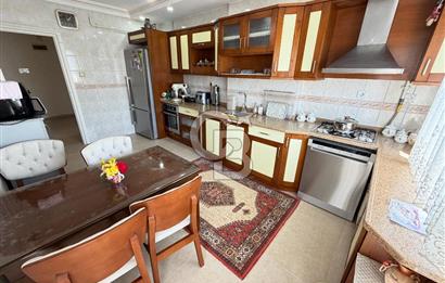 Kenan Evren Bulvar Yakını,Site İçerisinde Ferah 4+1, 180m² Netli
