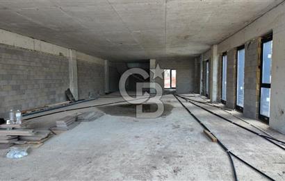 Bağlar Caddesinin En Prestijli Noktasında Komple Kiralık Bina
