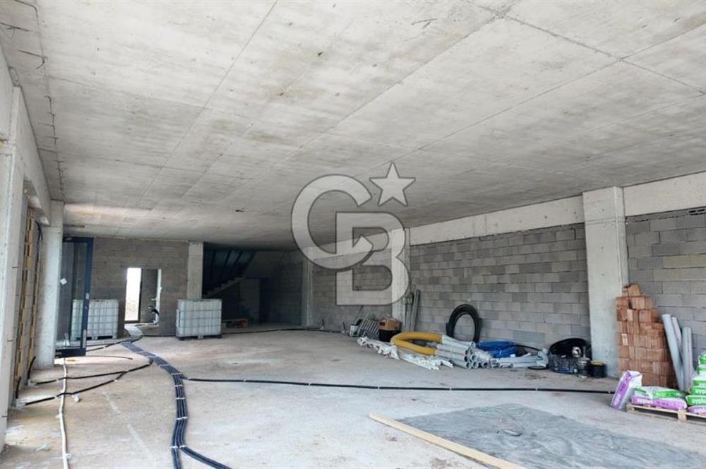 Bağlar Caddesinin En Prestijli Noktasında Komple Kiralık Bina