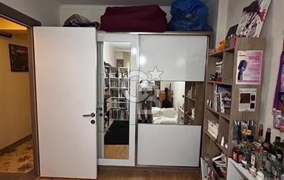 Karabağlar General Kazım Özalp Mah'de 2+1 80m2 Satılık