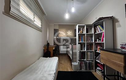 Karabağlar General Kazım Özalp Mah'de 2+1 80m2 Satılık