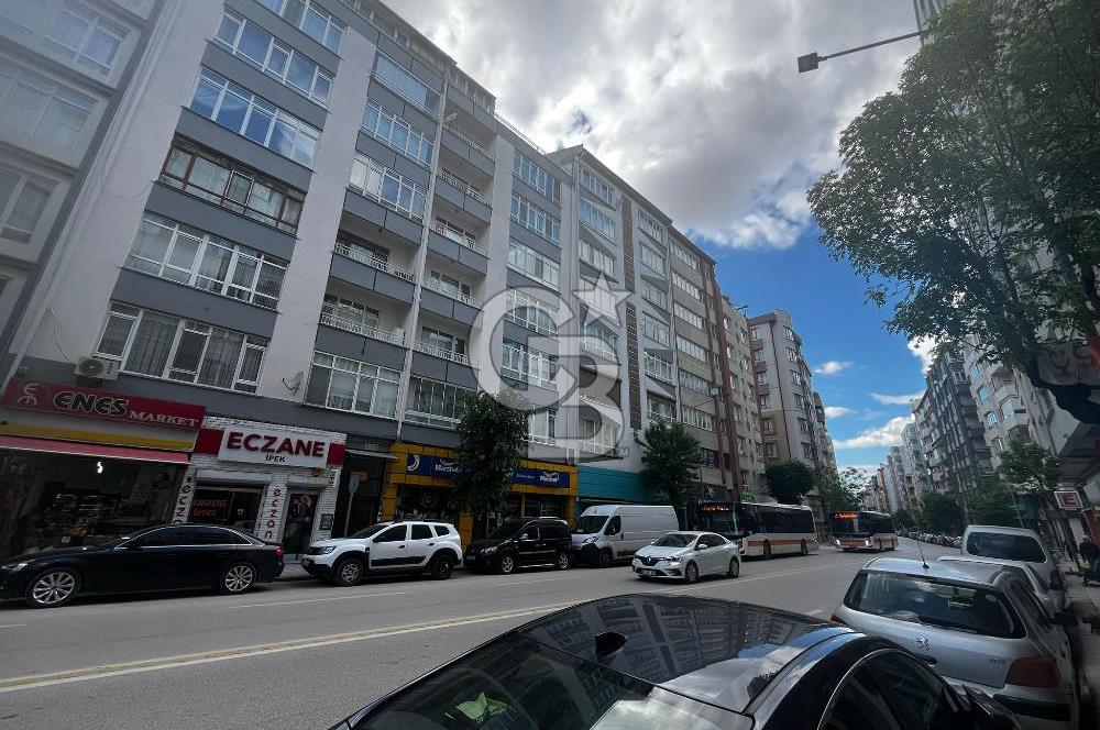 CB CITY'DEN YUNUSEMRE CADDESİ ÜZERİNDE KİRALIK İŞYERİ