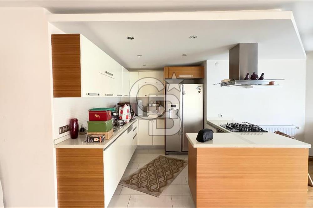 ÜÇYOL KÖSTENCE'DE CADDE ÜSTÜ 3+1 MODERN LÜKS KİRALIK DAİRE