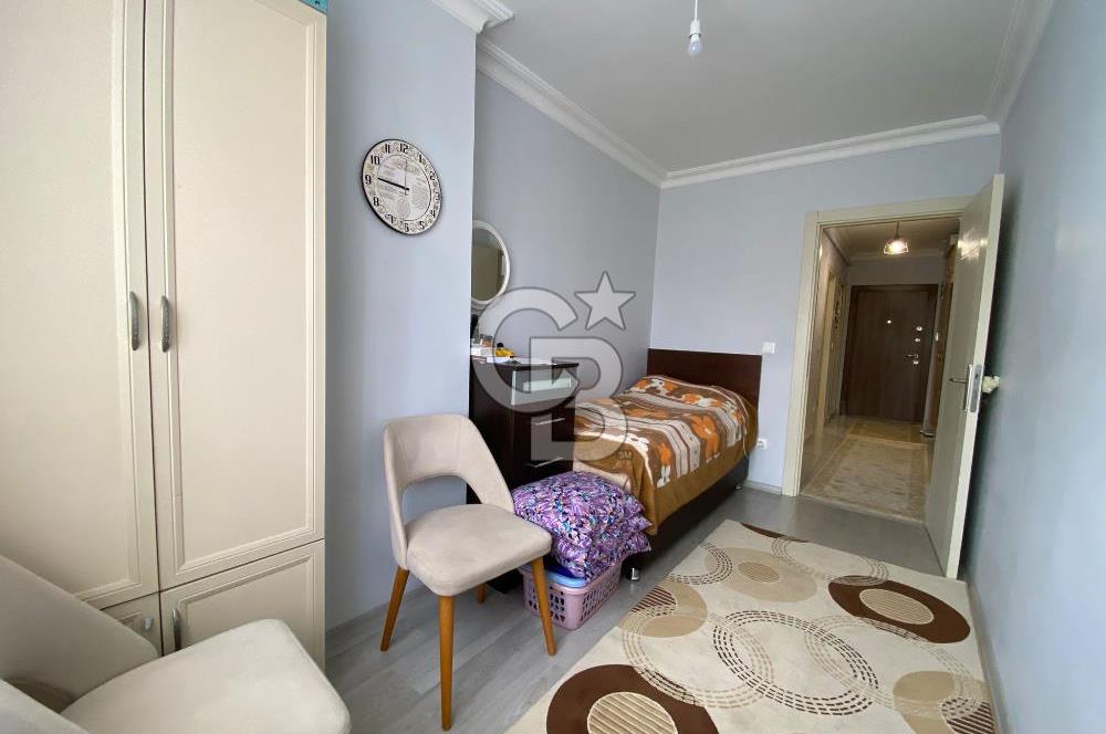 SANCAKTEPE MERVE MAH.DE SİTE İÇİ ARA KAT 2+1 100m² SATILIK DAİRE