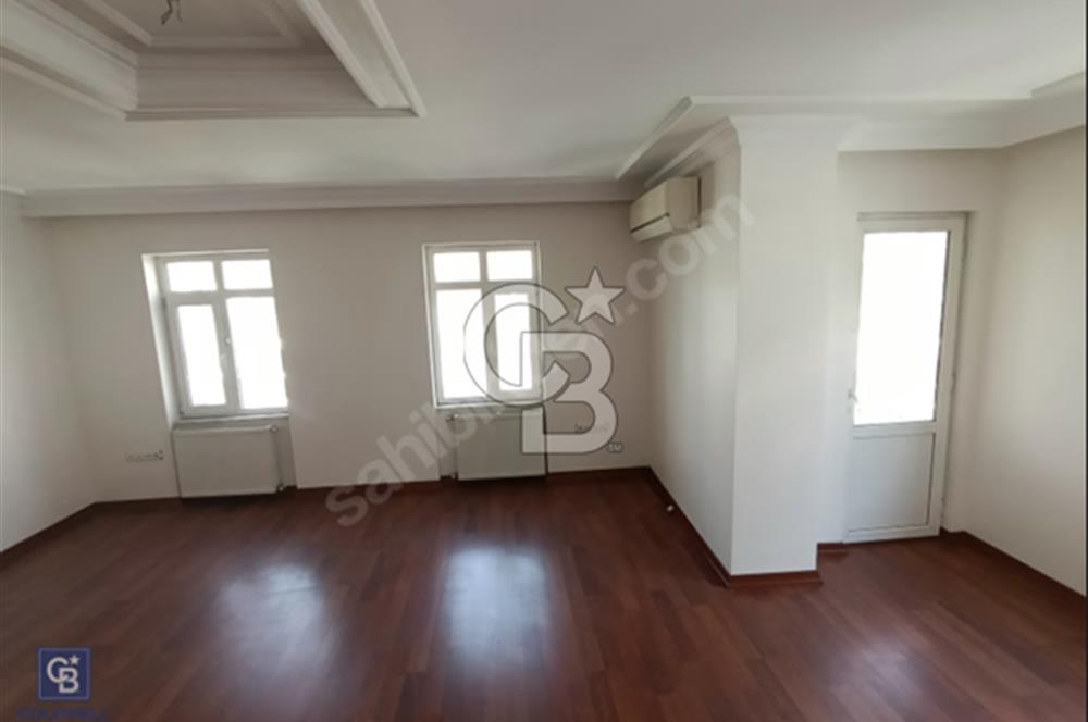 Acıbadem Sakinlerde Deniz manzaralı 5+2 Kiralık Çatı Dubleks