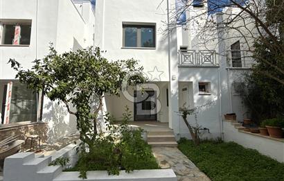 Datça Dadya Sitesi’nde Panoramik Deniz Manzaralı, Tadilatlı 3+1 Villa