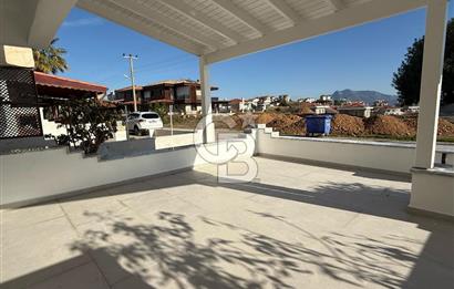 Datça Dadya Sitesi’nde Panoramik Deniz Manzaralı, Tadilatlı 3+1 Villa