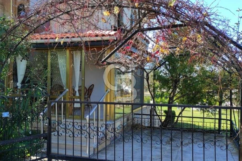 Çeşme Yalı mh. 400 m² Bahçeli, Her Şey Dahil Konsept Lüks Müstakil Yazlık