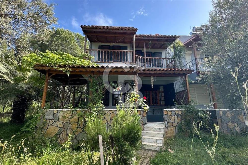 CB FARK'tan Denize 150 metre Bahçeli Villa