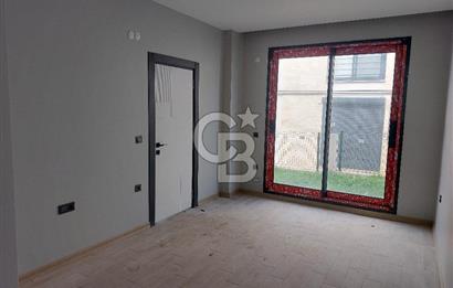 URLA KUŞÇULAR'DA GENİŞ BAHÇELİ KİRALIK SIFIR VİLLA 
