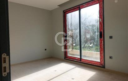 URLA KUŞÇULAR'DA GENİŞ BAHÇELİ KİRALIK SIFIR VİLLA 