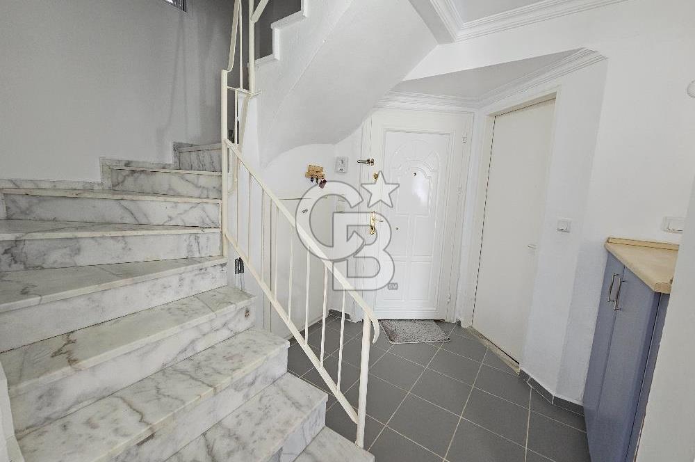 KARABURUN MERCANKOY SİTESİNDE SATILIK 3+1 BAHÇELİ MÜSTAKİL VİLLA