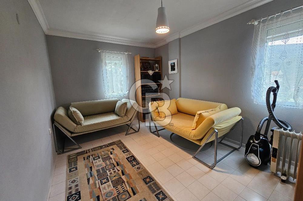 KARABURUN MERCANKOY SİTESİNDE SATILIK 3+1 BAHÇELİ MÜSTAKİL VİLLA