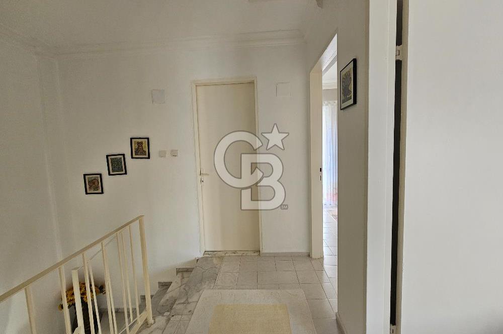 KARABURUN MERCANKOY SİTESİNDE SATILIK 3+1 BAHÇELİ MÜSTAKİL VİLLA