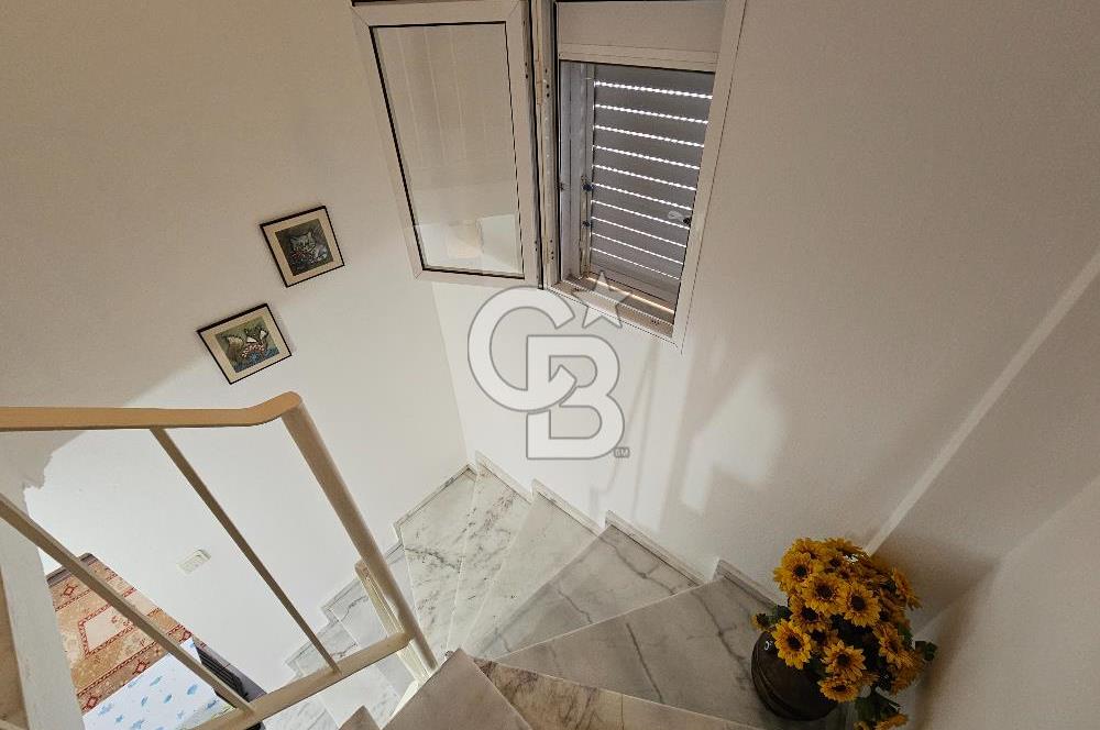 KARABURUN MERCANKOY SİTESİNDE SATILIK 3+1 BAHÇELİ MÜSTAKİL VİLLA