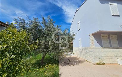 KARABURUN MERCANKOY SİTESİNDE SATILIK 3+1 BAHÇELİ MÜSTAKİL VİLLA
