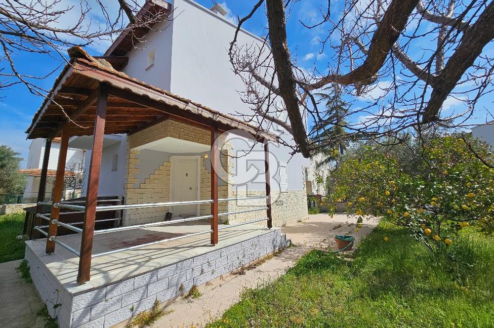 KARABURUN MERCANKOY SİTESİNDE SATILIK 3+1 BAHÇELİ MÜSTAKİL VİLLA