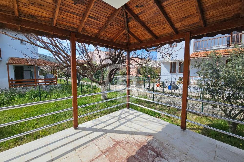 KARABURUN MERCANKOY SİTESİNDE SATILIK 3+1 BAHÇELİ MÜSTAKİL VİLLA
