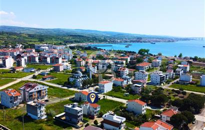 Çanakkale Lapseki Dalyan'da Denize Yakın 2 Daireli Müstakil Bina