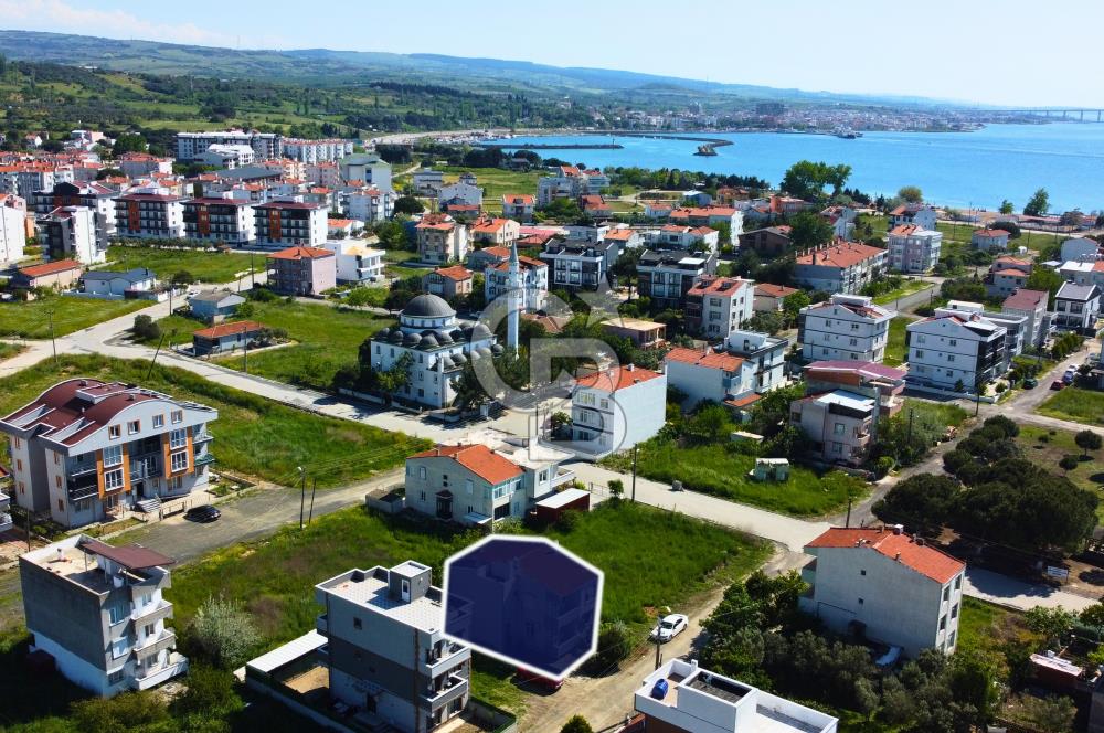 Çanakkale Lapseki Dalyan'da Denize Yakın 2 Daireli Müstakil Bina