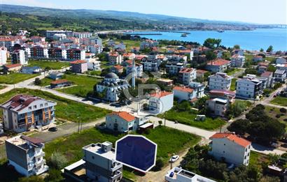 Çanakkale Lapseki Dalyan'da Denize Yakın 2 Daireli Müstakil Bina