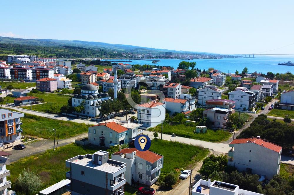 Çanakkale Lapseki Dalyan'da Denize Yakın 2 Daireli Müstakil Bina