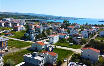 Çanakkale Lapseki Dalyan'da Denize Yakın 2 Daireli Müstakil Bina