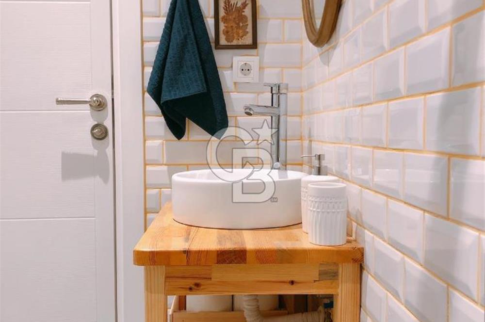 Kadıköy rıhtıma yakın geniş stüdyo daire kiralık