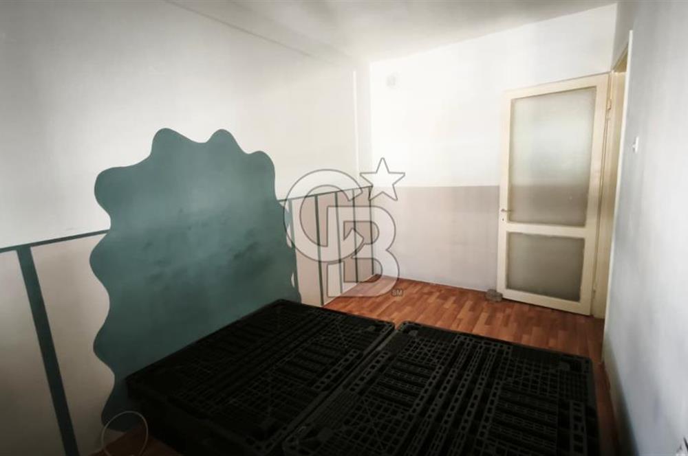 Alaybey İZBAN ve Çarşıya Çok Yakın Kiralık 3+1  CB-PH
