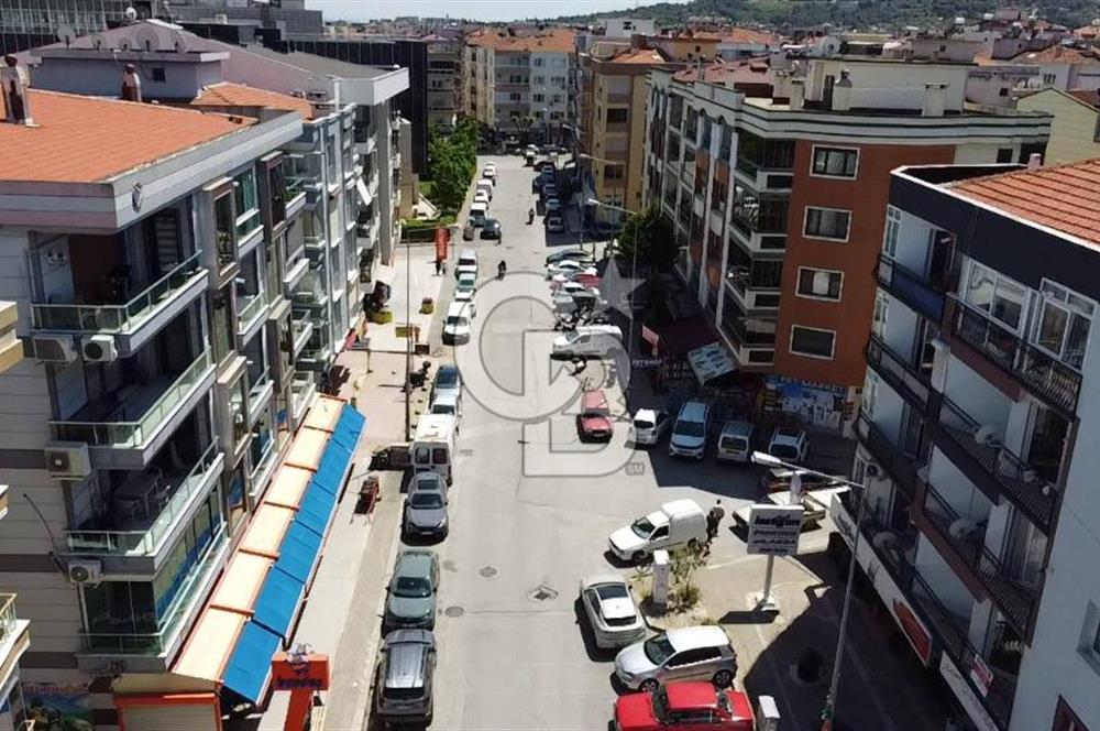 GAZİEMİR BELEDEDİYE ARKASI GENİŞ 3+1 ÖZEL DİZAYN ÇİFT CEPHE SATILIK DAİRE 