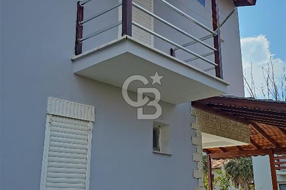 KARABURUN MERCANKOY SİTESİNDE SATILIK 3+1 BAHÇELİ MÜSTAKİL VİLLA