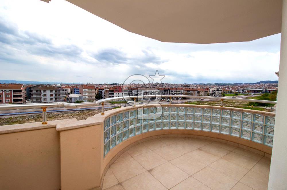 CB EAGLE'DAN HARİKA KONUMDA 3+1 160 m² SATILIK DAİRE