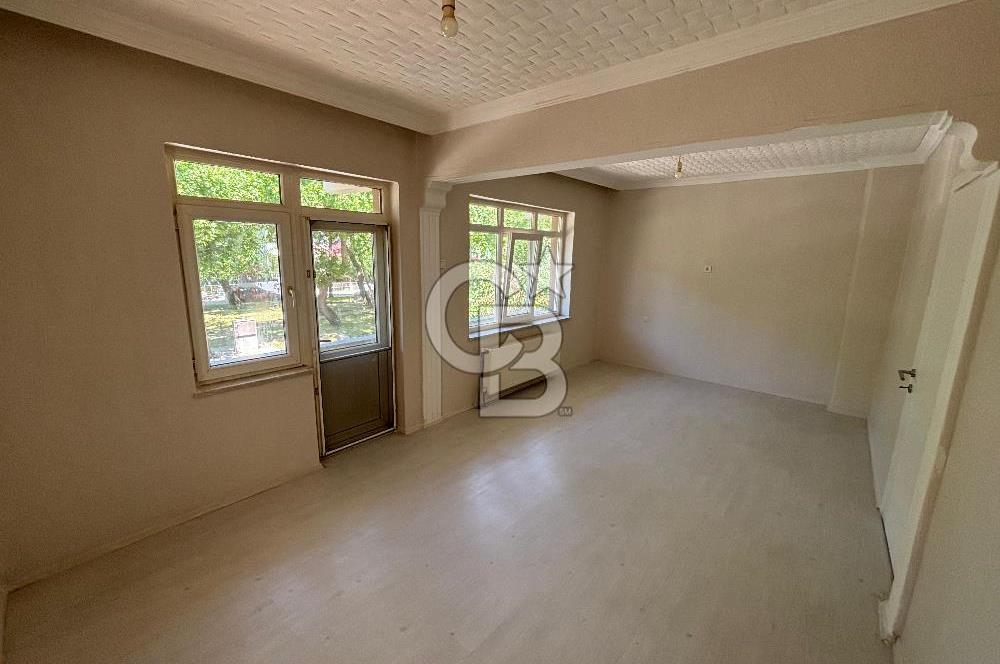 Kepez Cumhuriyet Mahallesi’nde Park Manzaralı, Ferah Kiralık 2+1!