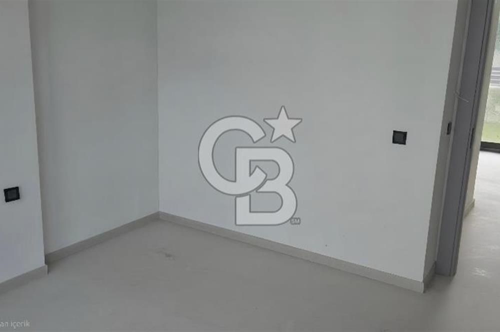 Ege Mahallesi'nde Özel Havuzlu 4+1 Müstakil Villa