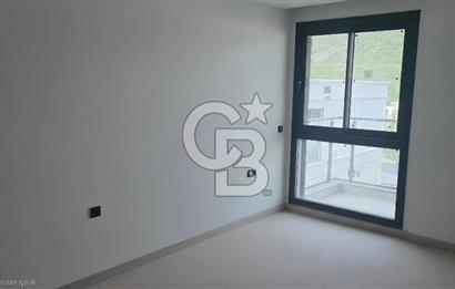 Ege Mahallesi'nde Özel Havuzlu 4+1 Müstakil Villa