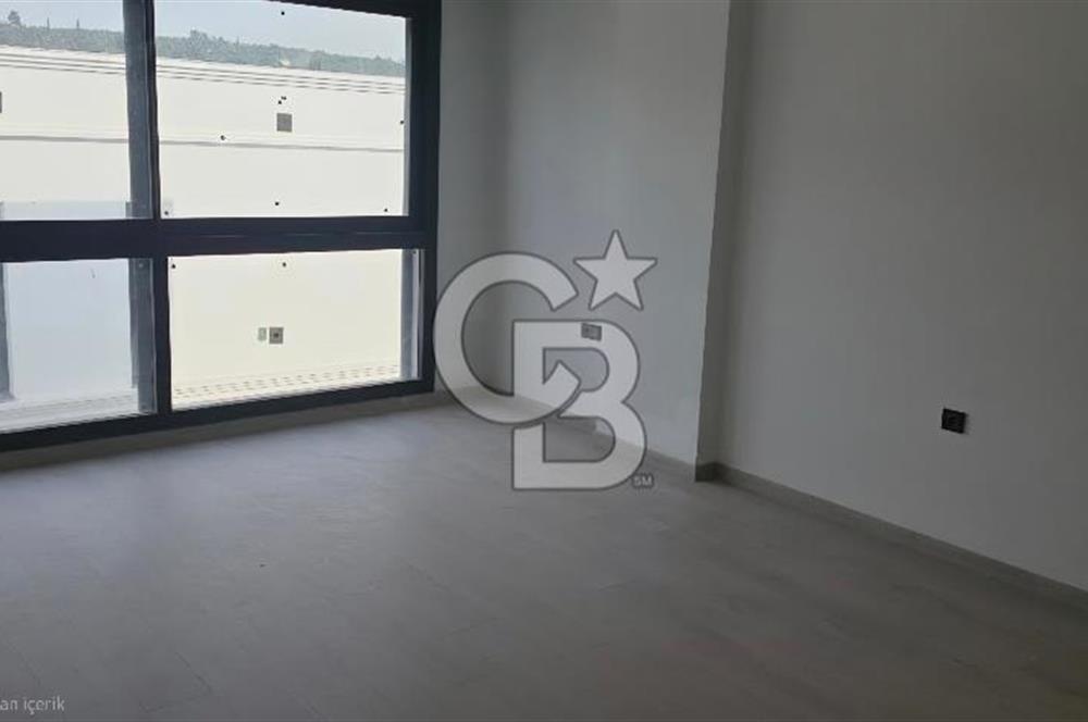 Ege Mahallesi'nde Özel Havuzlu 4+1 Müstakil Villa