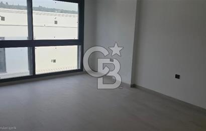 Ege Mahallesi'nde Özel Havuzlu 4+1 Müstakil Villa