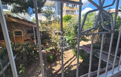 Bornova Atatürk'te, Bahçeli Aile Apartmanında Merkezi 3+1 Kiralık