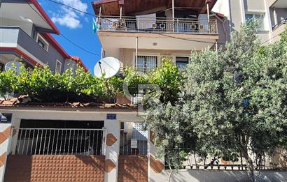 Bornova Atatürk'te, Bahçeli Aile Apartmanında Merkezi 3+1 Kiralık