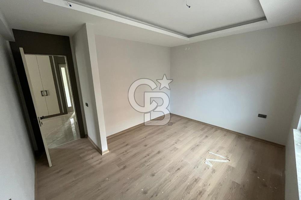KARACAKAYADA SATILIK LÜX VİLLA
