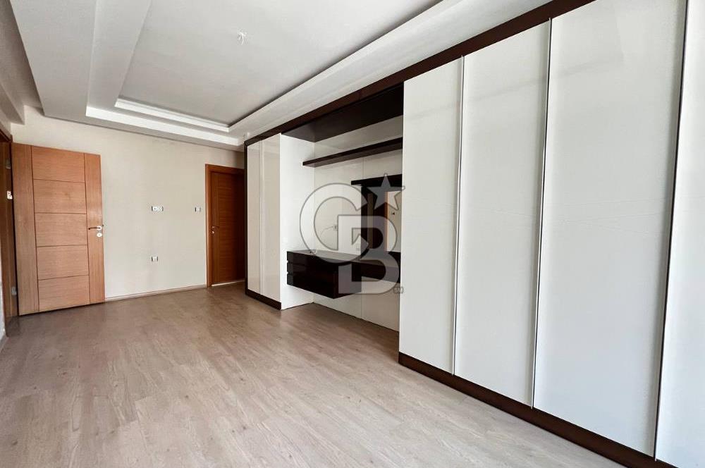 GAZİEMİR BELEDEDİYE ARKASI GENİŞ 3+1 ÖZEL DİZAYN ÇİFT CEPHE SATILIK DAİRE 