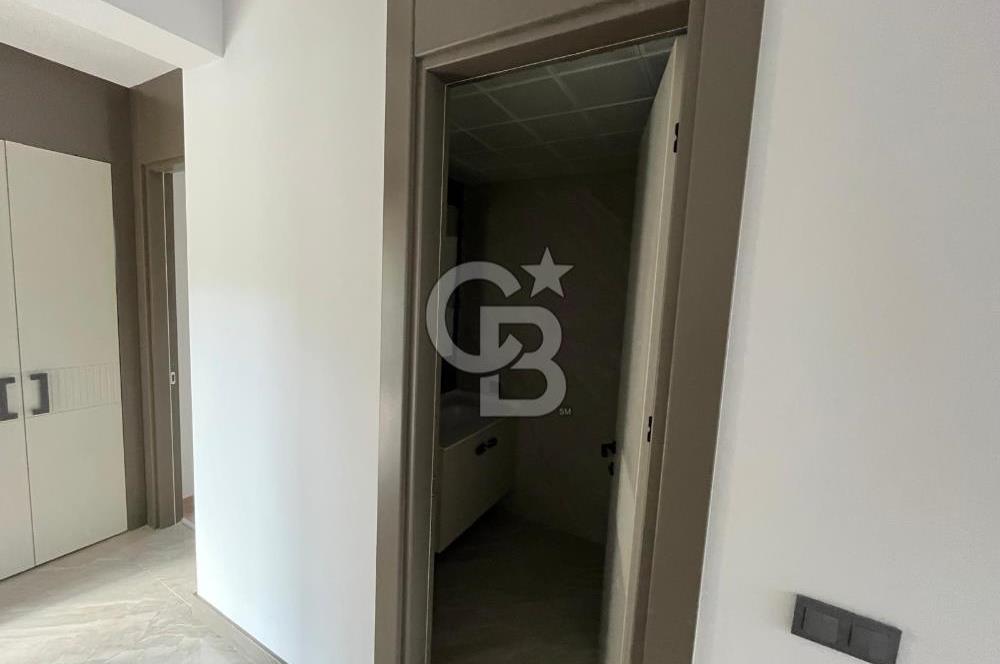 KARACAKAYADA SATILIK LÜX VİLLA