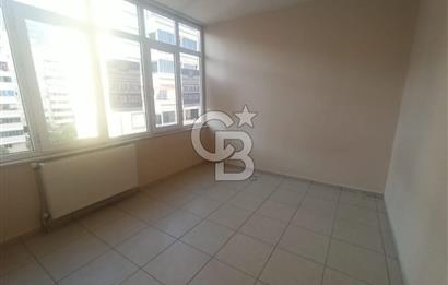 COLDWELL BANKER'DEN HÜRRİYET MAHALLESİNDE GENİŞ SATILIK 4+1