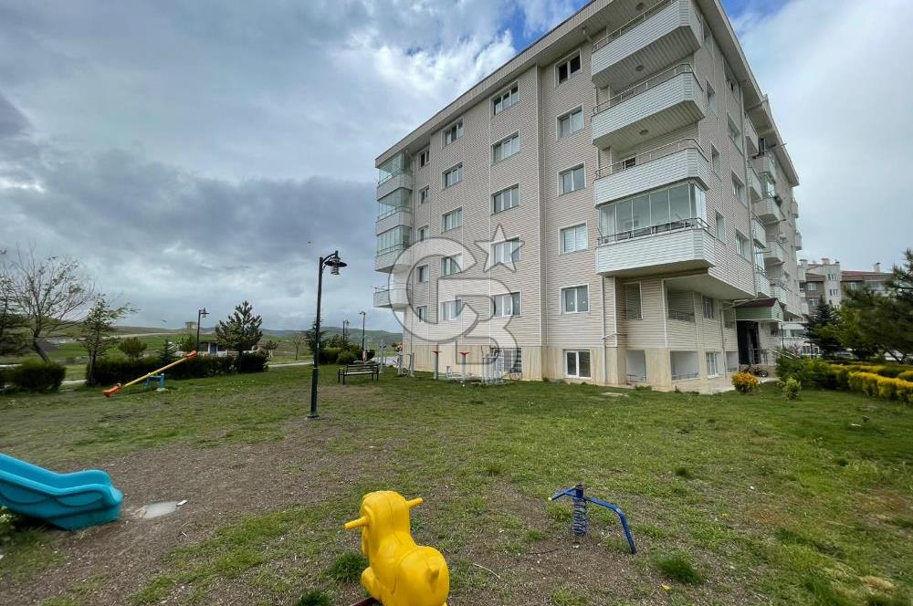Bağlum'da Ebeveyn Banyolu, Çift Balkonlu, Masrafsız Kiralık 3+1