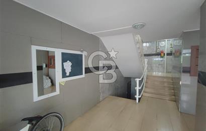 COLDWELL BANKER'DEN HÜRRİYET MAHALLESİNDE GENİŞ SATILIK 4+1